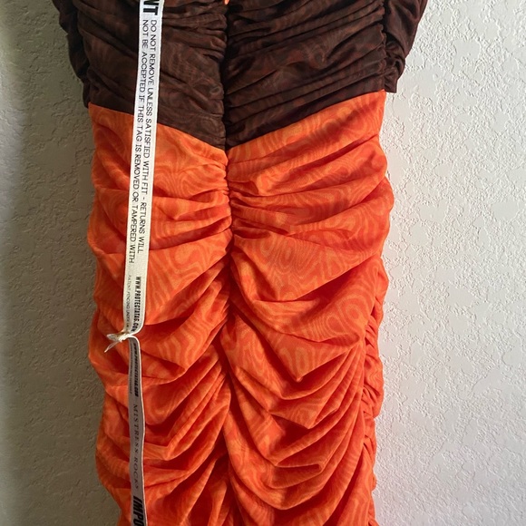 Mistress Rocks Let Me Go Chocolate Orange Print Ruched Halter Mini Dress Size S - Picture 13 of 13